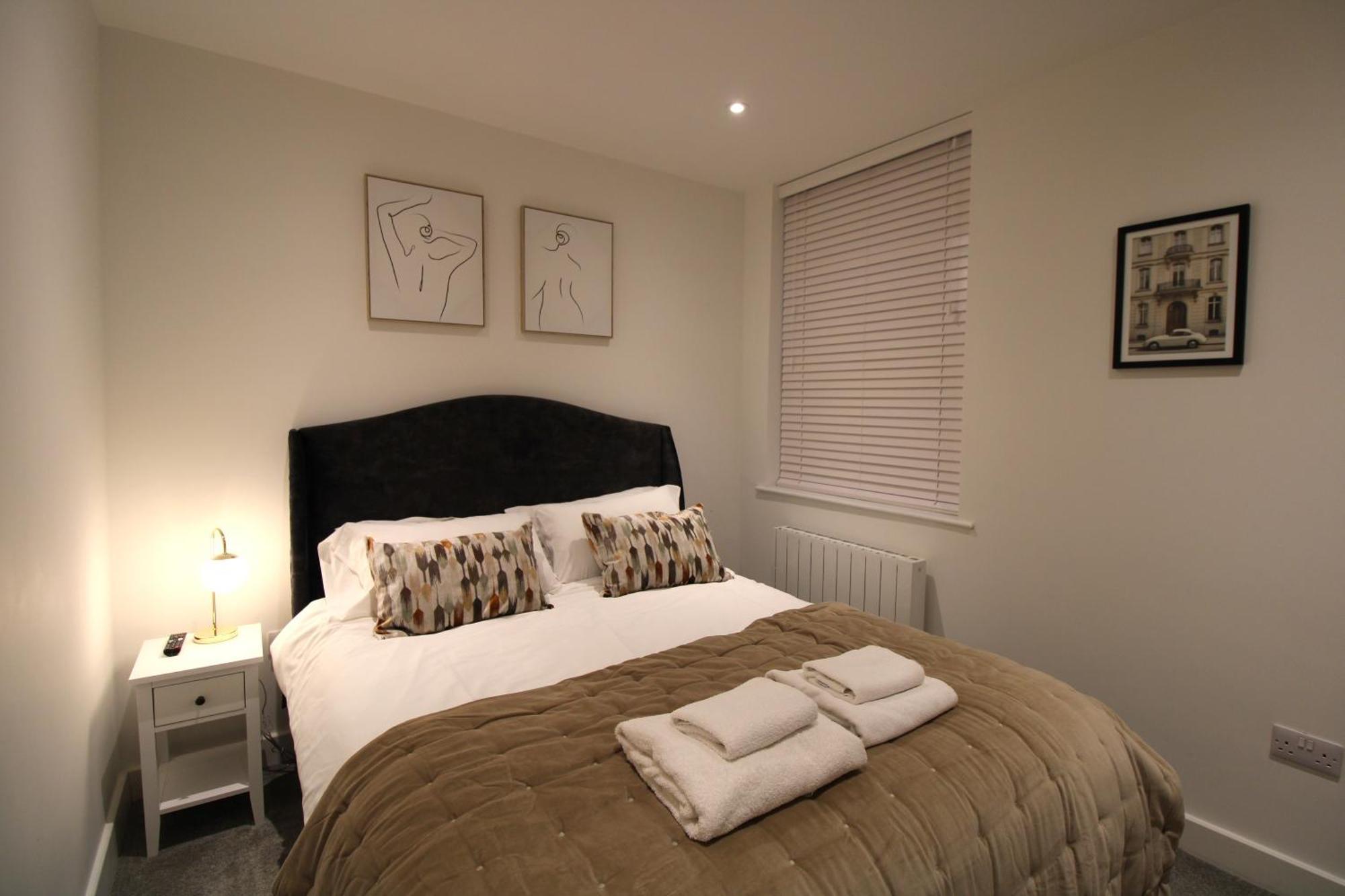 No 10 @Short Stays Basingstoke Exterior foto